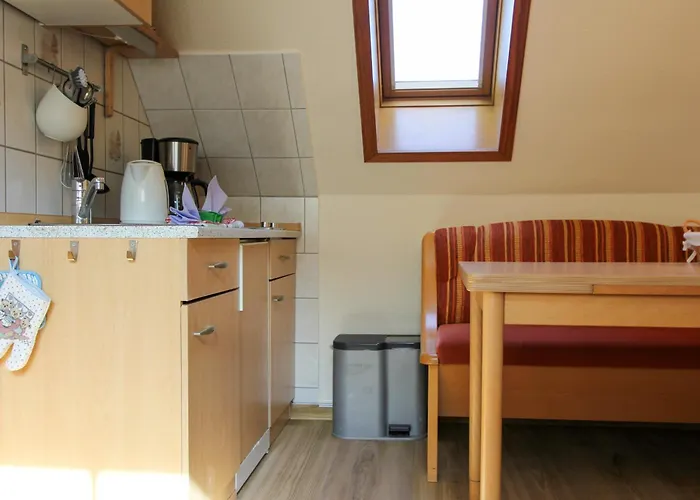 Likedeeler 4 Lägenhet *